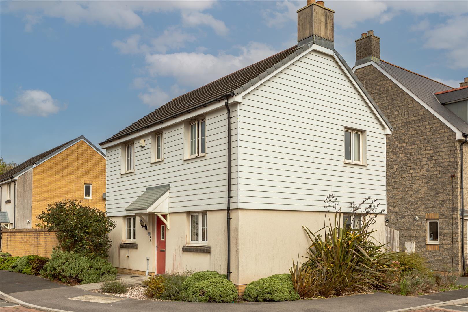 Rhes Brickyard Row, Llanelli, SA15 2DZ